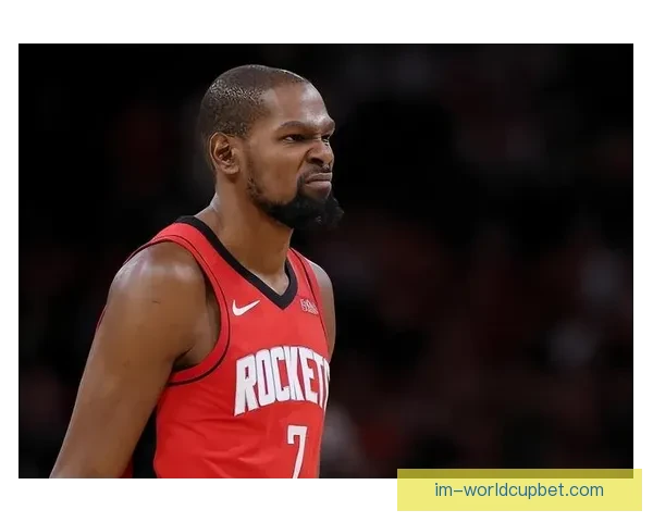 火箭豪取五连胜杜兰特三节砍下25分谢泼德先发战绩耀眼