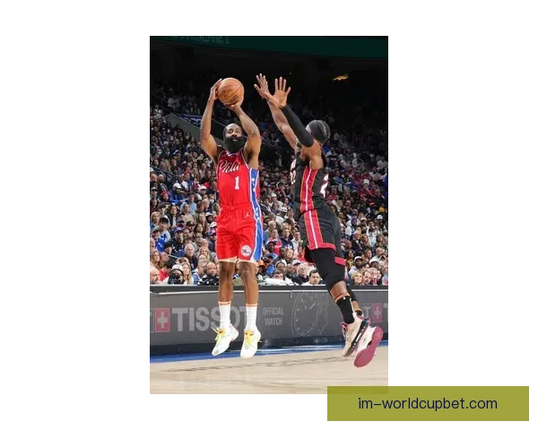 哈登感恩季后赛出场机会 继续拼搏追逐终极目标